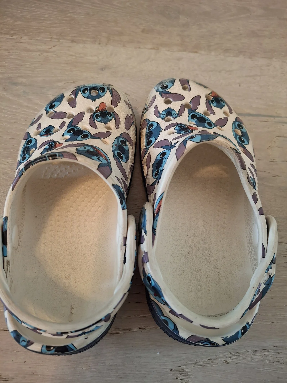 Disney Stitch CROCS Kids White and Blue Stitch Print Clogs